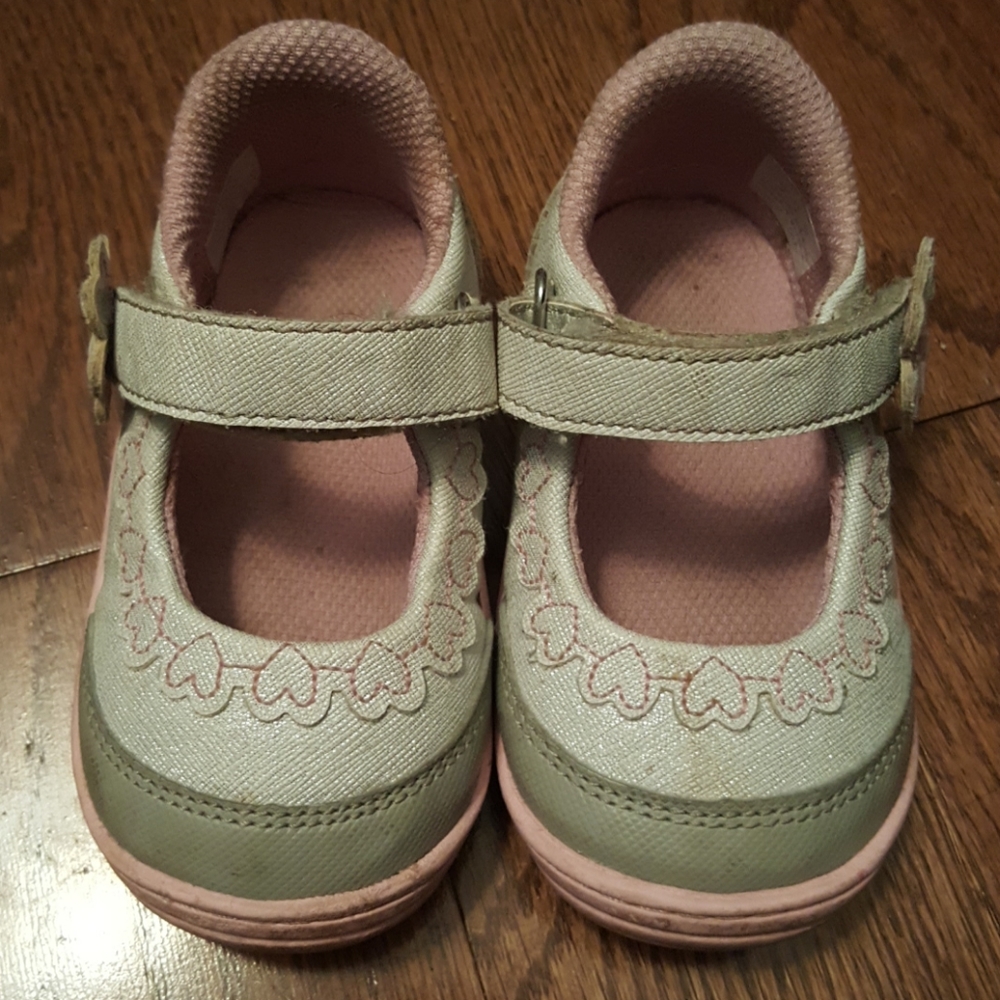 Stride Rite Girls shoes